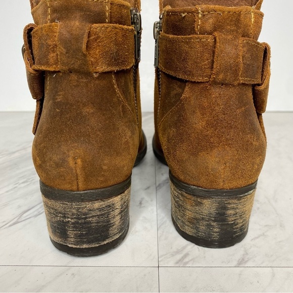 New! Born Morocco Brown Distressed Suede Bootie 6 1/2 - Picture 4 of 14